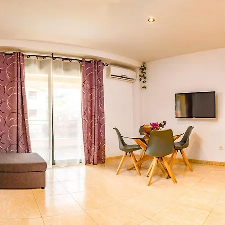 Apartment Parrot's House Lloret de Mar