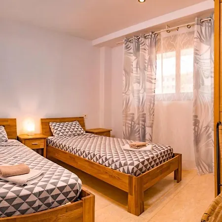 Appartement Parrot's House *