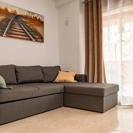 Appartement Parrot's House