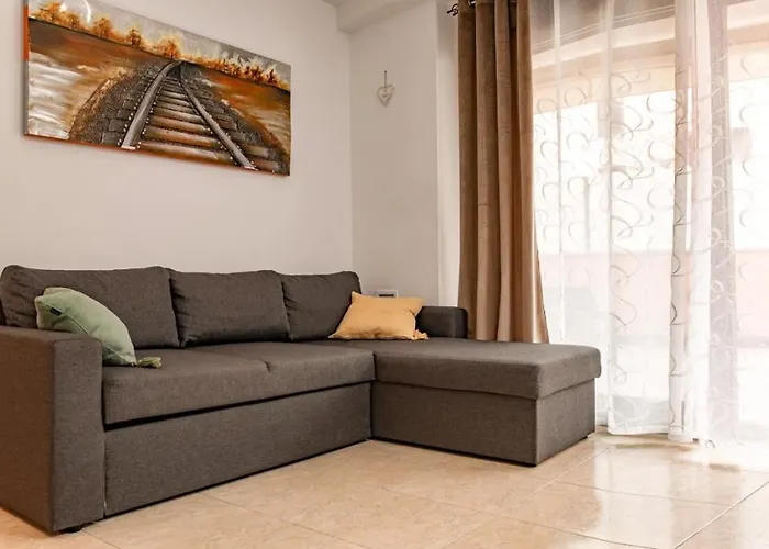 شقة Parrot's House