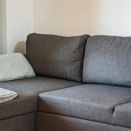 Apartament Parrot's House *
