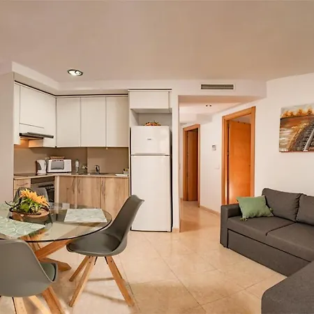 Parrot's House Apartament Lloret de Mar